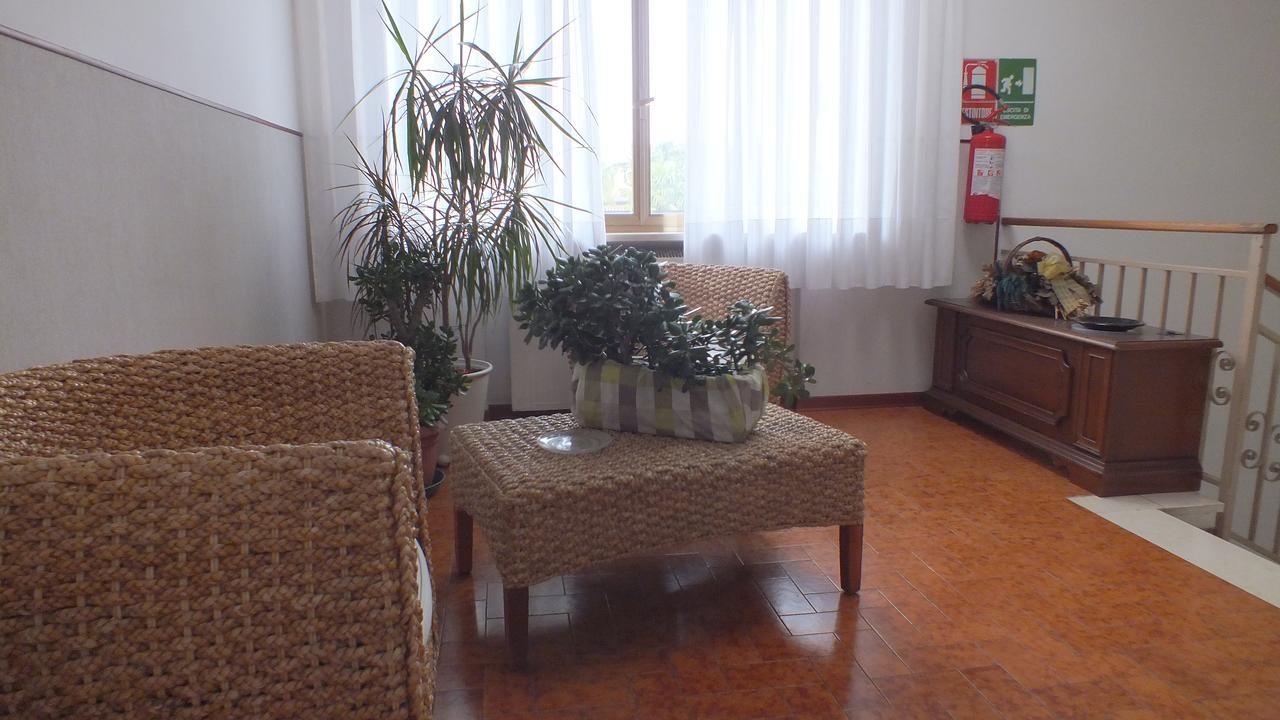 Albergo Ristorante Casabianca San Vito al Torre Buitenkant foto
